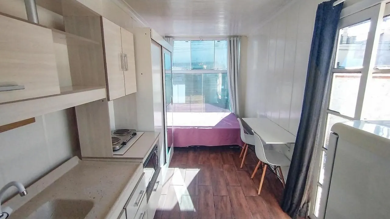 Balneário CamboriúMarco Zero Containers 3公寓 公寓